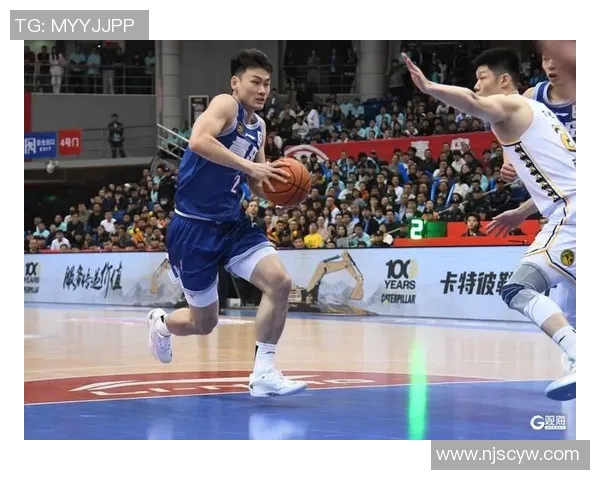 季前赛精彩对决北京首钢迎战浙江广厦展现篮球魅力与团队精神