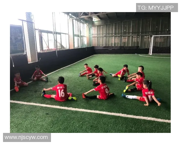 吕迪格的足球之路：从青训到国际赛场的辉煌历程与成就解析